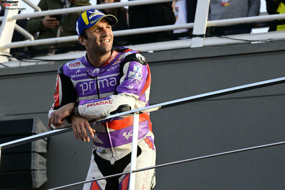 Allerdings erfährt Zarco im Verlauf der Saison 2023 auch, dass es seine letzte bei Pramac-Ducati ist. Bei seinem Abschied vom Team schafft er es in Valencia noch einmal auf das Podium. Ab 2024 ist Zarco für zwei Jahre Stammfahrer bei LCR-Honda.