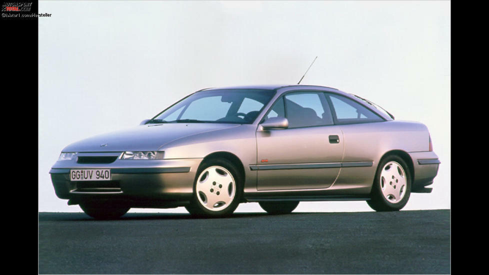 Opel Calibra (1989): Für viele Jahre war der Calibra der letzte wirklich begehrenswerte Opel. Als V6 mit Allrad kratzte er an der magischen 250-km/h-Marke. Diese PS-Protze sind heute meist heruntergeritten. Wem es nur auf das Design ankommt: Schnäppchen lassen sich bei mild motorisierten Rentner-Calibra mit Automatik machen.