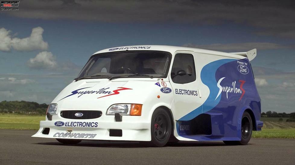 Eben jenen Cosworth-V8 mit 730 PS Leistung, gepaart mit einem sequentiellen Getriebe mit sechs Gängen, pflanzte Ford in seinen Transit Supervan 3. Das heutige Museumsfahrzeug hat einen V6-Motor, der einfacher und billiger zu warten ist.