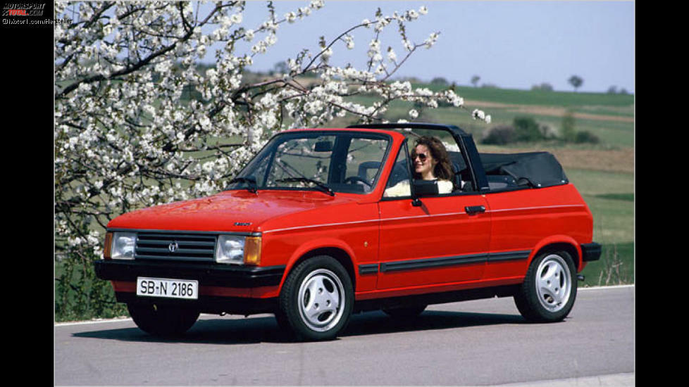 Talbot Samba Cabrio: Alles andere als emotional waren die Modelle der Peugeot-Tochter Talbot: Biedere Limousinen lockten kaum Kunden in die Schauräume. Einzig der Matra Rancho und das kleine Samba Cabrio fanden Freunde. Basierend auf dem Peugeot 104, wurde der offene Samba nach der Abwicklung von Talbot vom Peugeot 205 Cabrio abgelöst.