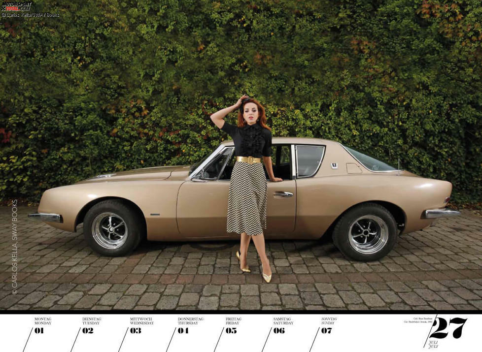 Girls & legendary US-Cars 2019, Woche 27: Rina Bambina an einem Studebaker Avanti von 1963