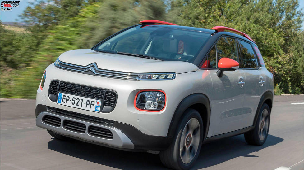 #3 Citroën C3 Aircross PureTech 82: 
Derzeit liegen kleine SUVs wie der 4,15 Meter lange Citroën C3 Aircross besonders im Trend. Einen Allradantrieb gibt es überhaupt nicht, dafür bleibt der Preis im Rahmen: 15.290 Euro für 82 PS lautet das Startangebot beim C3 Aircross.