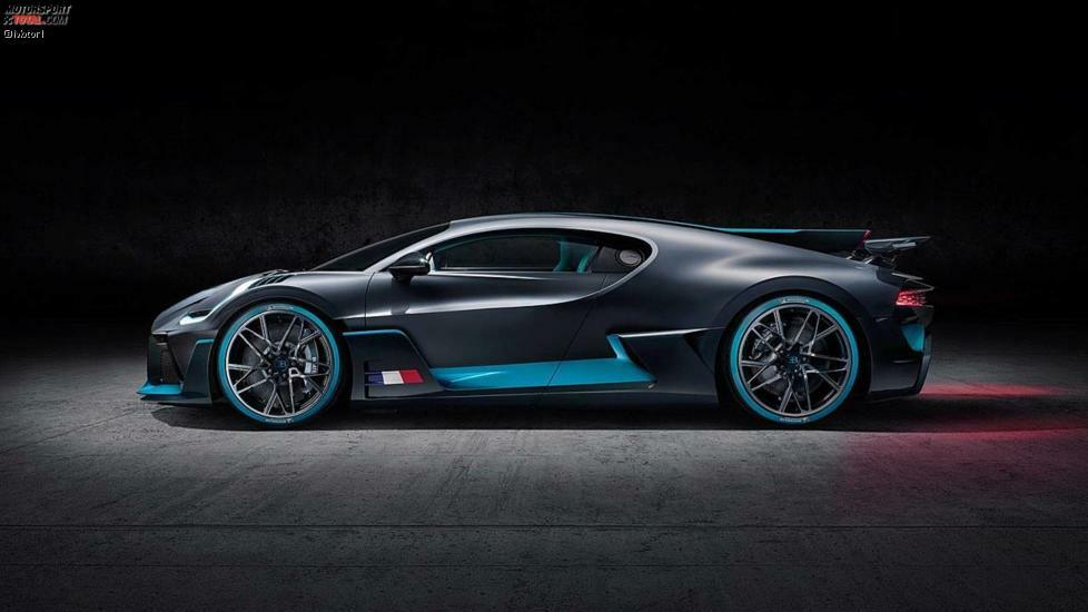 Bugatti Divo - 1.500 PS: Der Divo ist ein Chiron mit extremem Aero-Schliff. Darüber hinaus gibts ein steiferes Fahrwerk und 35 Kilo weniger Gewicht.

Der 8,0-Liter-W16 mit vier Turbos bleibt. Dank der erzielten Verbesserungen ist der Divo auf dem Handlingkurs von Nardò satte acht(!) Sekunden schneller als der Chiron.