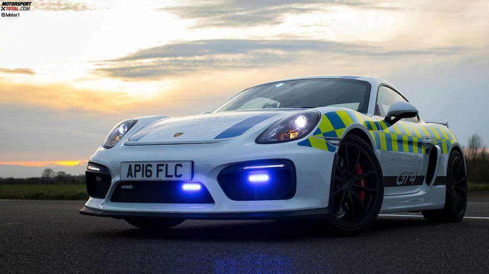 Porsche Cayman GT4 (UK): Der Lind Trust spendete das Sportcoupé der Polizei von Norfolk als PR-Tool. Die Cops bringen es zu Schulen, Colleges und Auto-Events. 