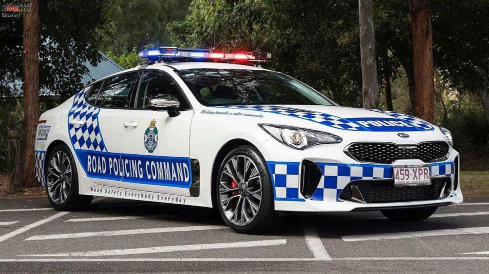 Kia Stinger (AUS): Da Holden und Ford die Produktion Down Under eingestellt haben, benötigt die Polizei Ersatz. Queensland hat den Kia Stinger als neues Fahrzeug der Autobahnpolizei ausgewählt, plant 200 davon zu beschaffen, inkl. Leuchtbalken, Polizeigrafiken und weitere Modifikationen. Motor bleibt der 3,3-Liter-Biturbo V6 mit 370 PS