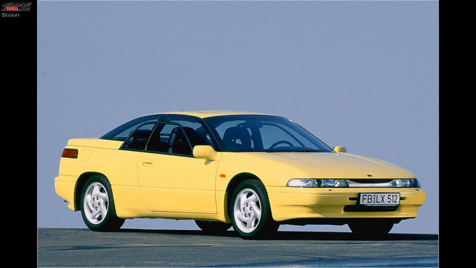 Subaru SVX: Wer im Glashaus sitzt: Das kuppelförmige Dach des Subaru SVX von 1991 ist einzigartig. Praktisch war es nicht, denn so blieben nur kleine Fensterausschnitte zum Öffnen. Etwas mehr als 800 Exemplare wurden in Deutschland verkauft. Aufsehen ist so garantiert.