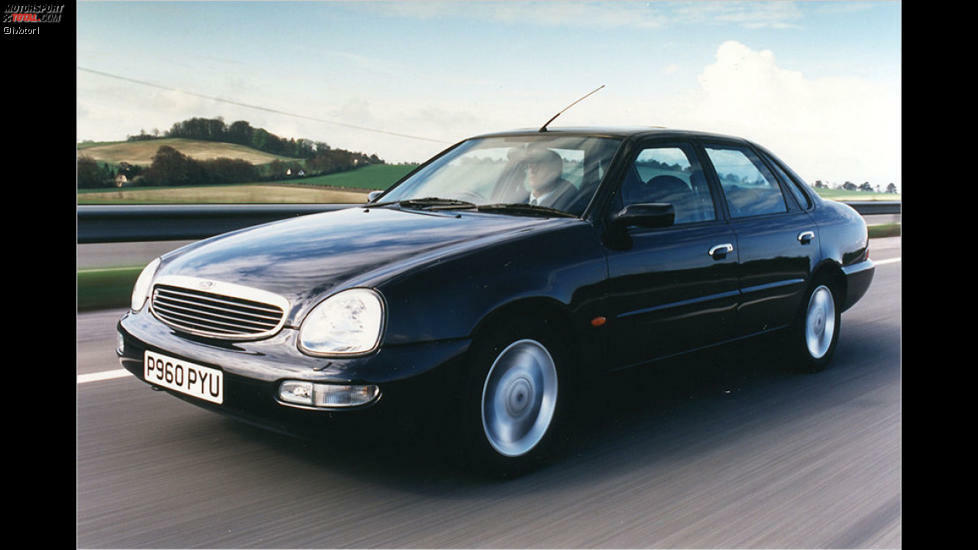 Bestimmt werden einige von ihnen sagen: Gut, dass diese Scheußlichkeit aus dem Straßenbild verschwunden ist. Dort war die zweite Auflage des Ford Scorpio aber eh schon selten zu sehen. Als Mahnmal seltsamer Designverirrungen sollten einige der Groß-Ford dennoch überleben.