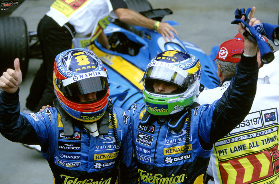 2005 hat die Formel 1 ein neues Dreamteam: Alonso und Teamkollege Giancarlo Fisichella. Der Italiener gewinnt den Saisonauftakt, doch danach läuft ihm Alonso den Rang ab. Der Spanier gewinnt die Saisonläufe zwei, drei und vier und liefert besonders in San Marino sein Meisterstück ab ...