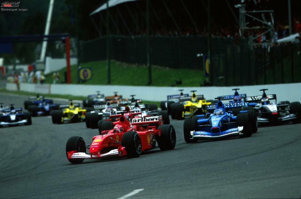 ... mit Ferrari, Mercedes, BMW, Renault, Honda, Asiatech (Peugeot) und Cosworth sieben Motorenhersteller in der Formel 1 vertreten waren.