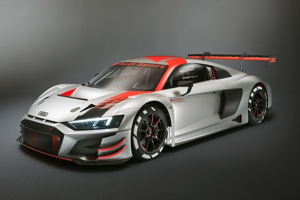 Mit der Evo-Version des Audi R8 LMS präsentieren die Ingolstädter die dritte Generation ihres GT3-Rennwagens