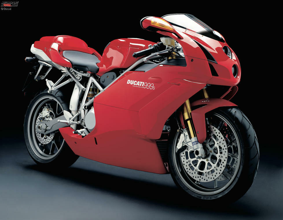 Die 999 war geboren. Bei den Ducatisti kam das Modell nicht gut an ...