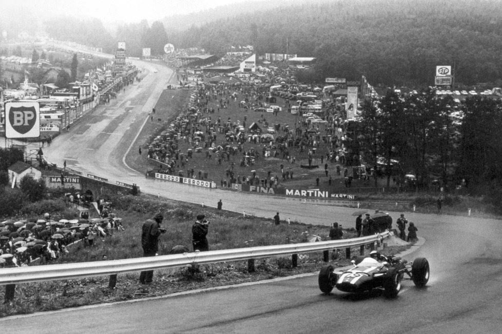 Die berühmteste Senke der Formel 1: Eau Rouge in Spa als Formel-1-Kulisse von den 1950er-Jahren bis heute!