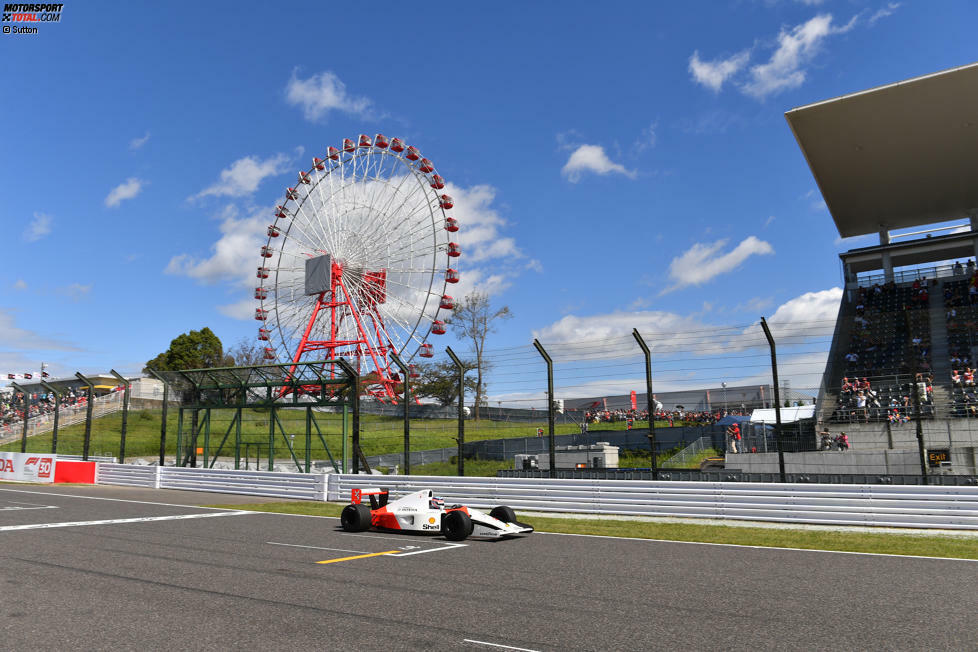 Japanisch in Vollendung: Takuma Sato im von Honda befeuerten McLaren MP4-7A - in Suzuka.