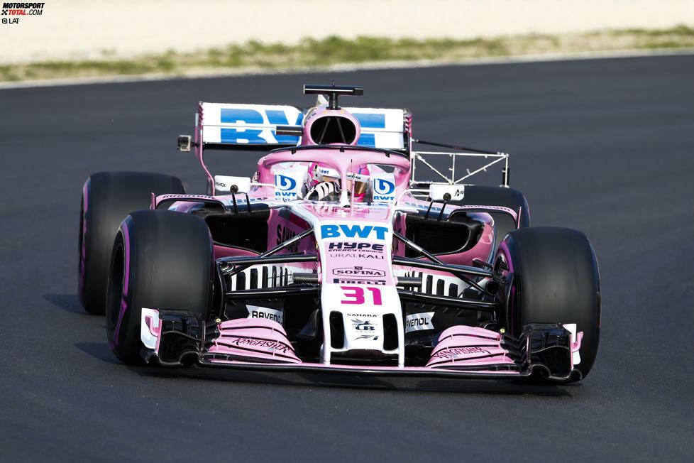 Die Sensoren am Heck des VJM11 sind in diesem Bild nicht das Spannendste, sondern die GoPro-Kamera an der rechten Heckflügel-Endplatte. Damit sammelt Force India Bildmaterial vom Auto und den aerodynamischen Flächen, die das Team anschließend auswerten kann.