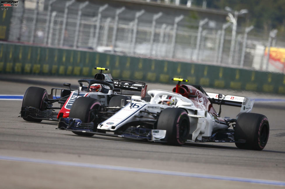 Charles Leclerc (1): Wir hatten für den angehenden Ferrari-Fahrer eine Zwei notiert, ließen uns dann aber doch zur Eins überreden. Weil das Manöver gegen Magnussen richtig stark war - das beste des Rennens. Und weil es keine Selbstverständlichkeit ist, mit einem Sauber 