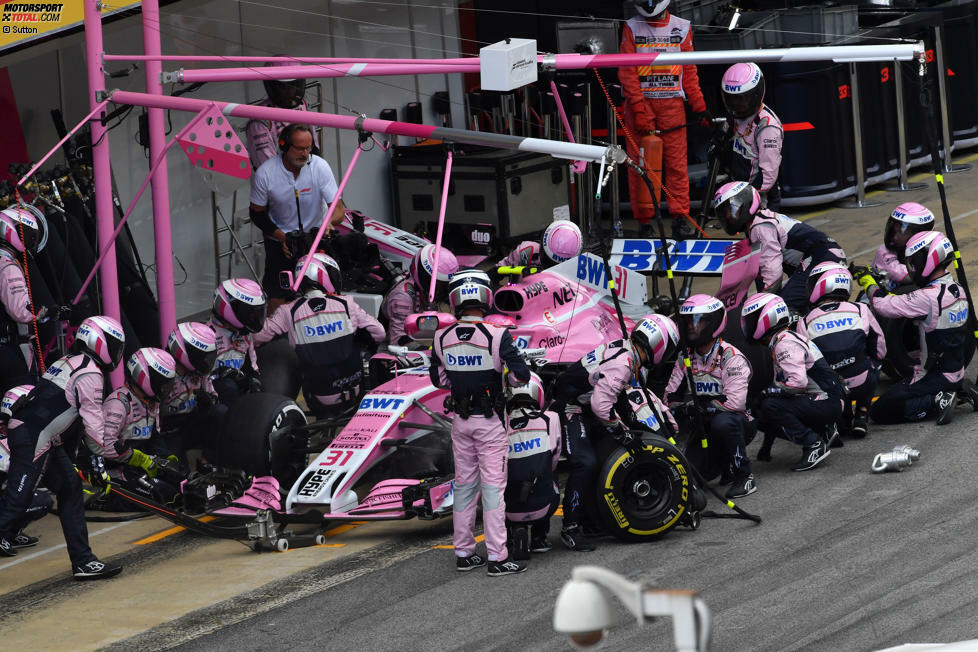 Esteban Ocon (3): Im Qualifying hat Ocon mit vier Zehntel Differenz zu Perez gezeigt, wie viel Speed in ihm steckt. Im Rennen war er nicht zu Außergewöhnlichem unterwegs, aber es wurden auch keine Fehler notiert. Bis zuerst der Boxenstopp in die Hose ging und dann der Öldruck in den Keller fiel.