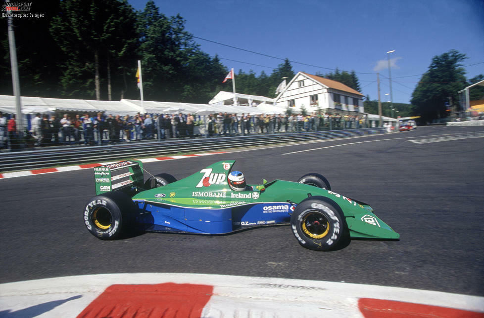 Das Team aus Silverstone, das heute Aston Martin heißt, begann 1991 unter dem Namen Jordan. Im Modell 191 fährt Michael Schumacher in Spa sein erstes Formel-1-Rennen.