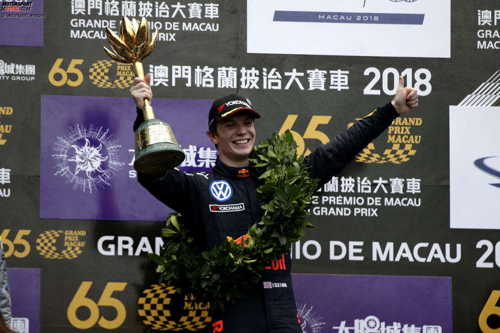 Formel-3-Masters: Daniel Ticktum - In der EM hat der Brite noch das Nachsehen gegen Schumacher und wittert eine Verschwörung. Doch in Macau beweist er, dass er an guten Tagen sportlich über allen steht. Auf dem schwierigen Stadtkurs kann ihm überhaupt niemand das Wasser reichen.