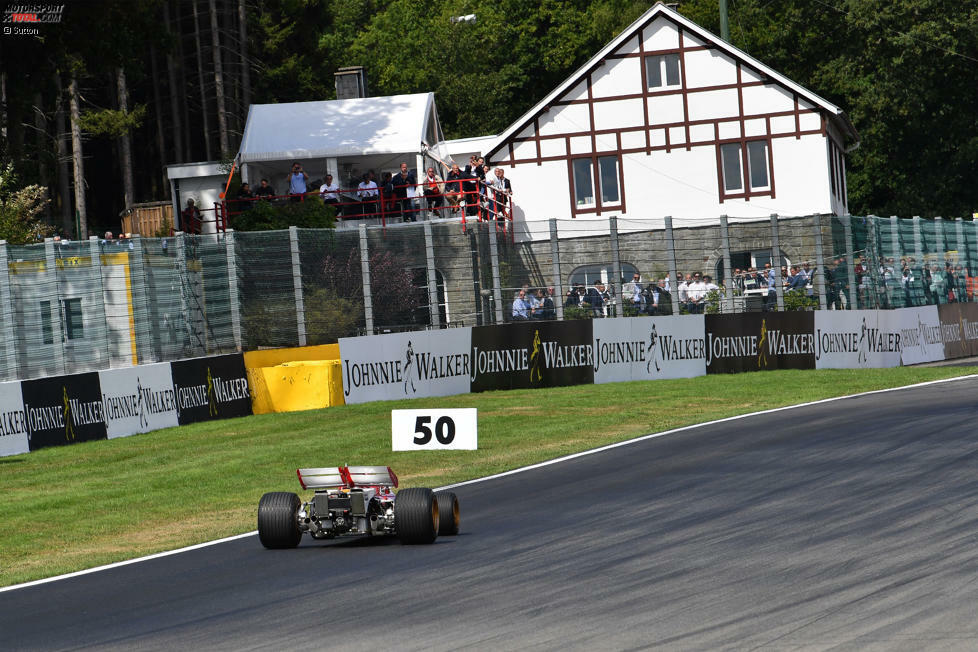 Jacky Ickx im Ferrari 312B von 1970/1971 beim Showrun in Spa-Francorchamps