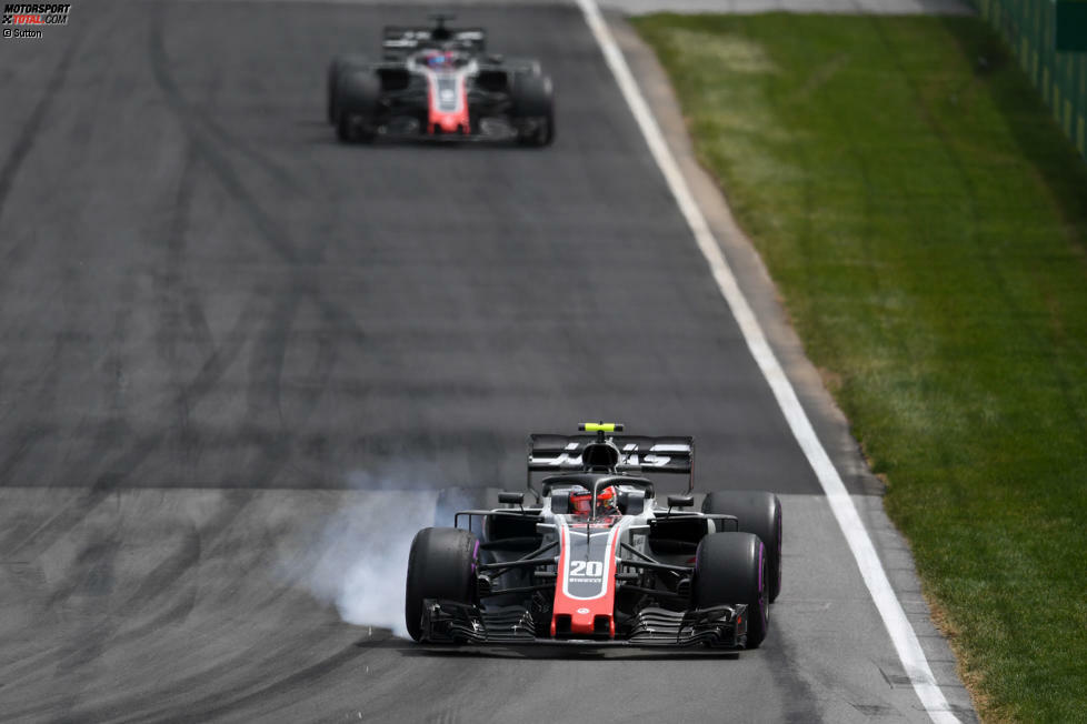 Kevin Magnussen (4): Wer so weit vor dem Teamkollegen startet und trotzdem hinter ihm ins Ziel kommt, muss etwas falsch gemacht haben. Es scheint, dass Magnussen mit den jüngsten Haas-Updates weniger gut zurechtkommt als Grosjean.