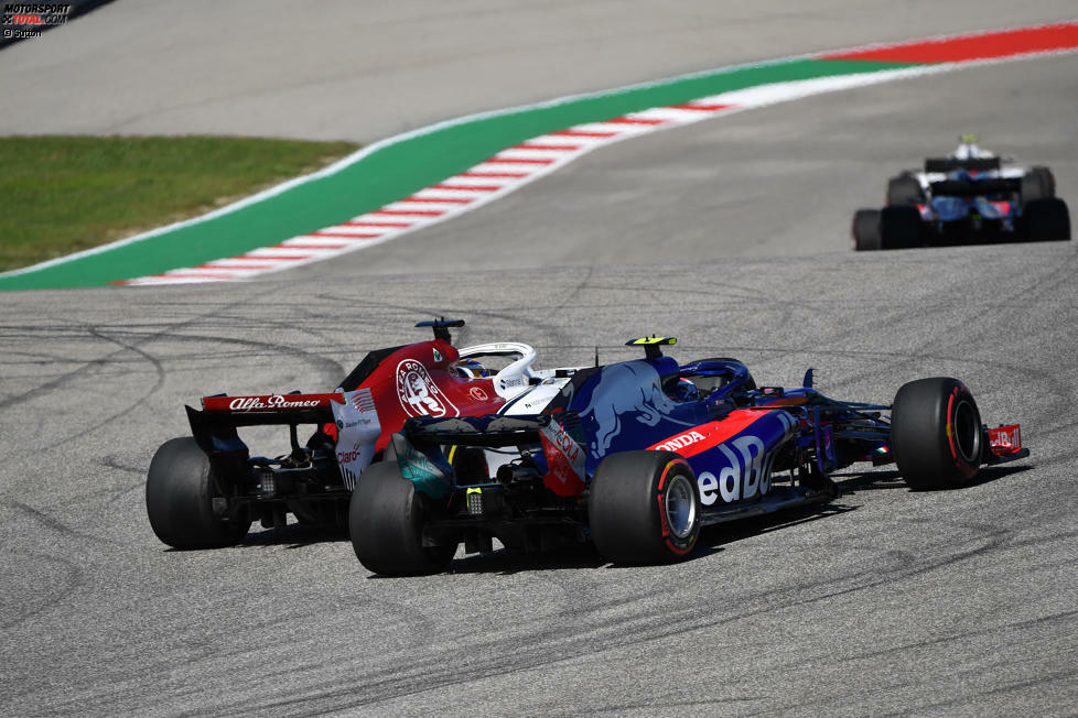 Pierre Gasly (4): Schwierig zu benoten. Wegen Motorwechsels starteten die Toro Rossos aus der letzten Reihe. Da hatte der Franzose kein Erstrunden-Glück. Anders als Hartley. Und mit einem angeschlagenen Auto konnte er im Rennverlauf keine Akzente setzen.
