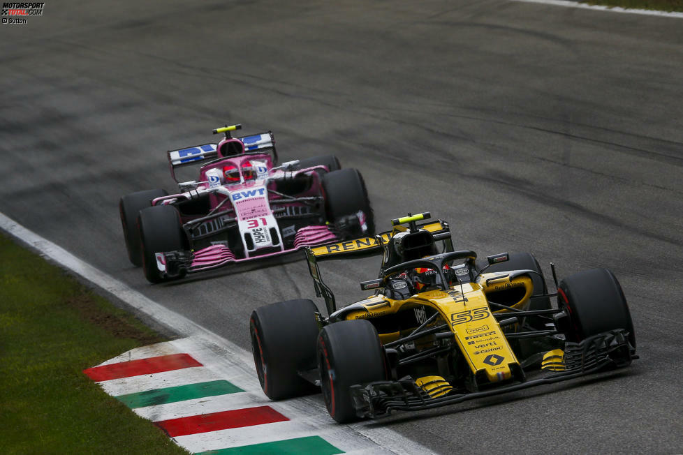 Carlos Sainz (3): Der Druck der Force Indias war im Rennen letztendlich zu groß, aber das war mit dem Renault nicht anders zu erwarten. Sainz' Leistung einzuordnen, ist wegen der fehlenden Benchmark Hülkenberg schwierig. Aber sehr viel mehr hat sein Auto nicht hergegeben.