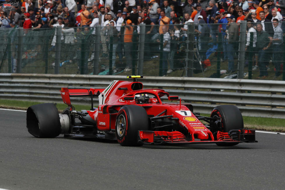 Kimi Räikkönen (3): Jedem wird einleuchten, dass er nach dem Startcrash keine Chance hatte, noch was zu reißen. Im Qualifying wurde er Opfer von Ferraris Benzinpoker. Schade, denn vom Speed her war er der schnellste Mann des Wochenendes. Nur wieder einmal: Bei Kimi geht schief, was schiefgehen kann.