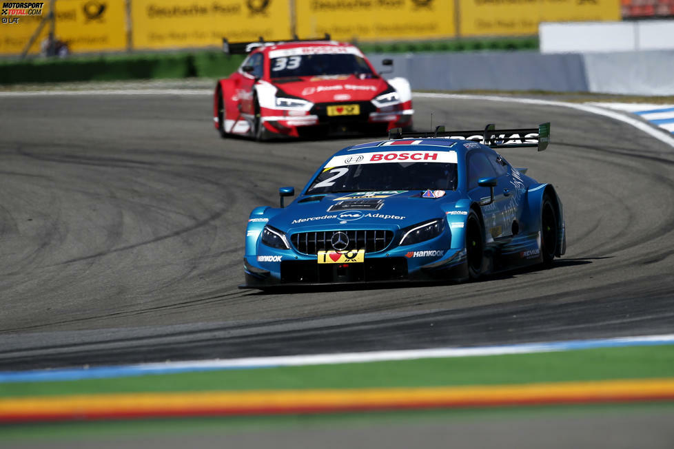 Mercedes-Pilot Gary Paffett führt lange die DTM-Fahrerwertung an, muss aber kurz vor dem Finale die Spitzenposition an seinen Teamkollegen Paul di Resta abgeben. Auch der Gesamtdritte Rene Rast ist dem Briten dicht auch den Fersen. Warum Paffett die Tabellenführung abgeben musste, haben wir hier zusammengefasst.