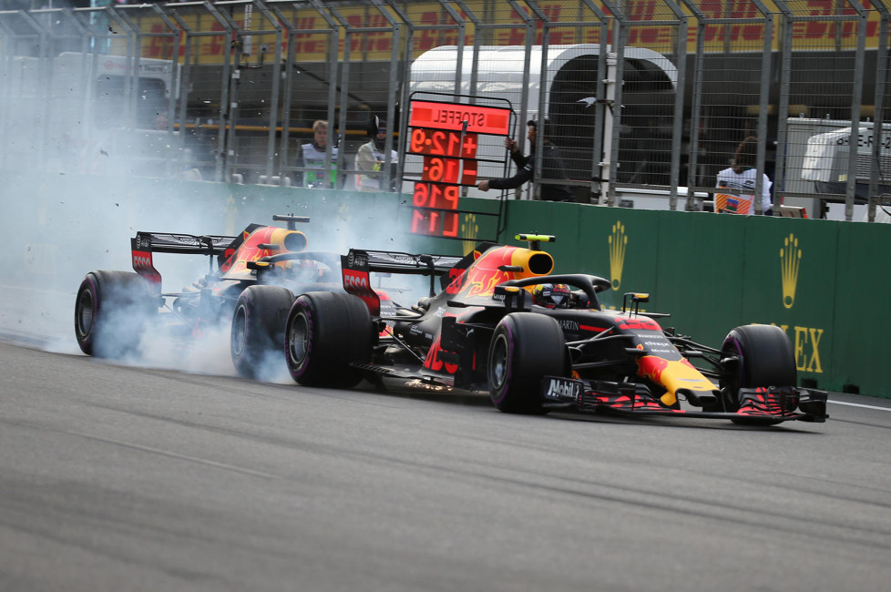 Wie Daniel Ricciardo und Max Verstappen sich nach einem rundenlangen Duell in Aserbaidschan in die Kiste rauschten