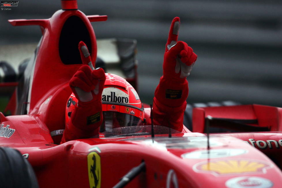 1. Oktober 2006: Michael Schumacher gewinnt für Ferrari den Grand Prix von China in Schanghai. Was damals noch niemand ahnt: Der 91. Formel-1-Sieg sollte Schumachers letzter Erfolg werden. Am Jahresende tritt der erfolgreichste Fahrer aller Zeiten zurück. Wir erinnern mit Foto-Highlights an den letzten Schumi-Sieg!