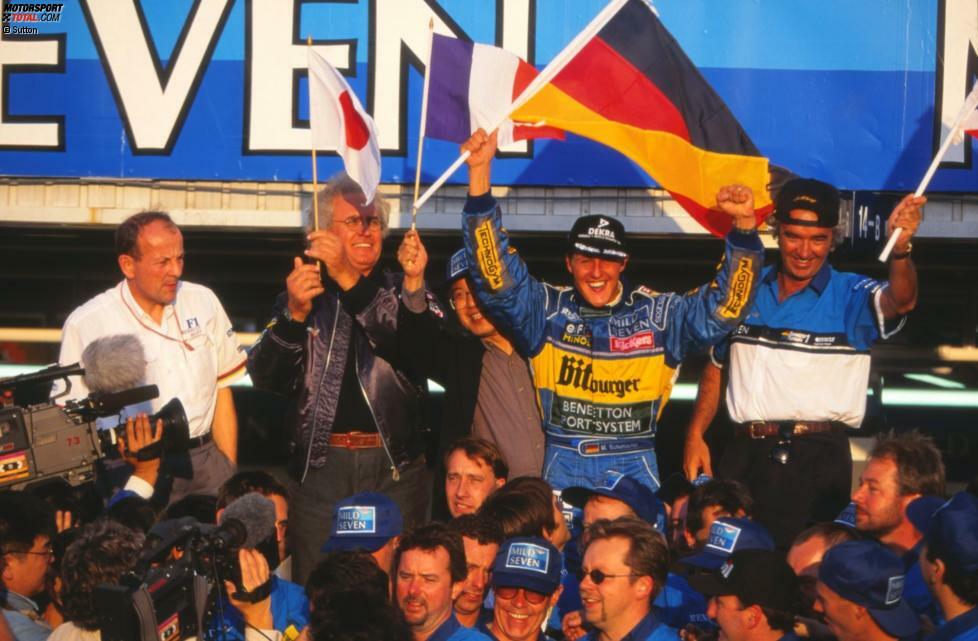 Mit dem Sieg beim Pazifik-Grand-Prix 1995 in Aida machte Benetton-Fahrer Michael Schumacher seinen zweiten WM-Titelgewinn perfekt. Wir erinnern mit Fotohöhepunkten an den denkwürdigen 22. Oktober 1995!