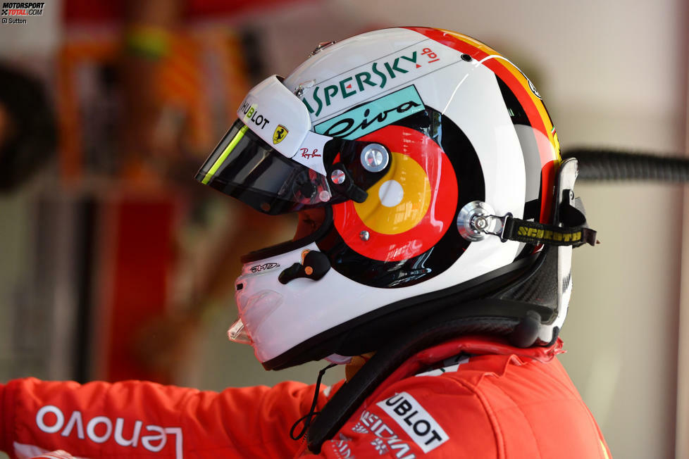 Sebastian Vettels Spezialhelm für Hockenheim glänzt mit Kreisen statt Streifen ...
