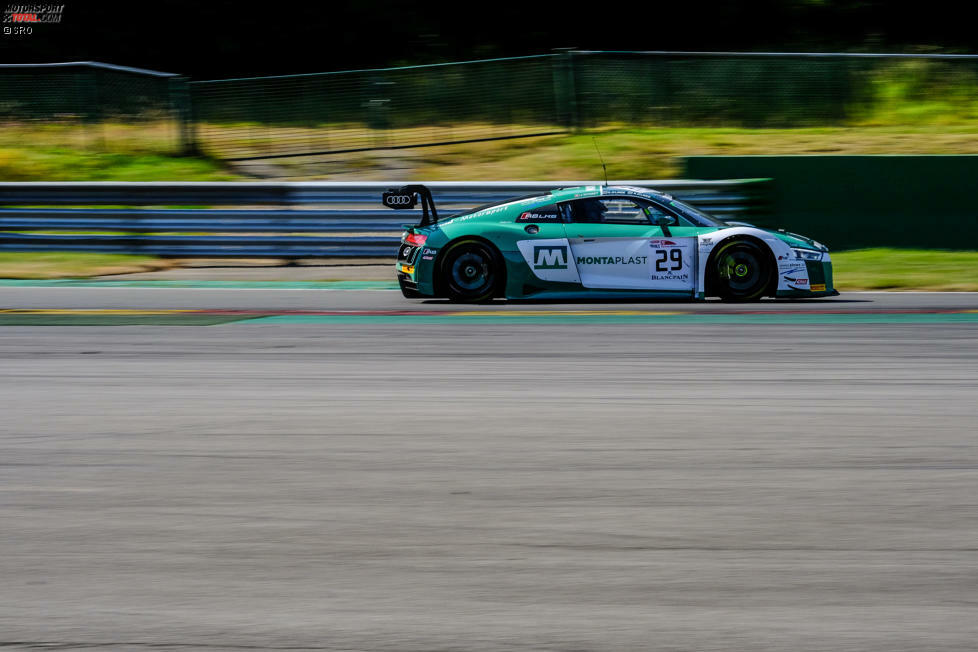 #29 Land-Motorsport (K. van der Linde/S. van der Linde/Schmidt) - Audi R8 LMS