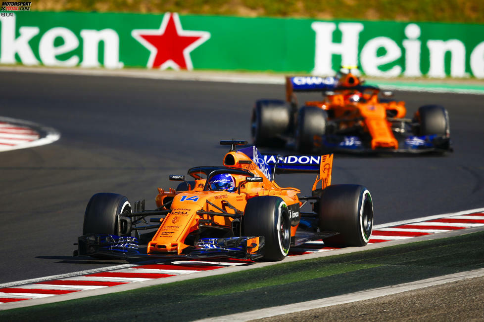 Schallende Ohrfeige: Fernando Alonso besiegte seinen McLaren-Teamkollegen Stoffel Vandoorne mit 21:0 im Qualifying-Duell. Es war der erste Durchmarsch eines Piloten seit der Spanier höchstpersönlich Nelson Piquet jun. in der Saison 2008 bei Renault in die Mauer - Pardon, Schranken! - wies.