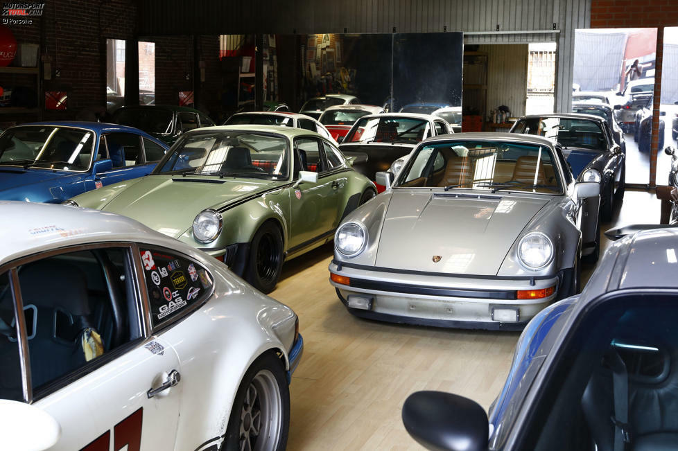 Das Allerheiligste: Die Garage des Enthusiasten. 911er ohne Ende ...