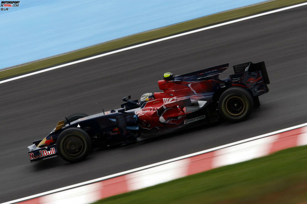 2008: Toro-Rosso-Ferrari STR3
WM-Ergebnis: 8. mit 35 Punkten, 1 Sieg