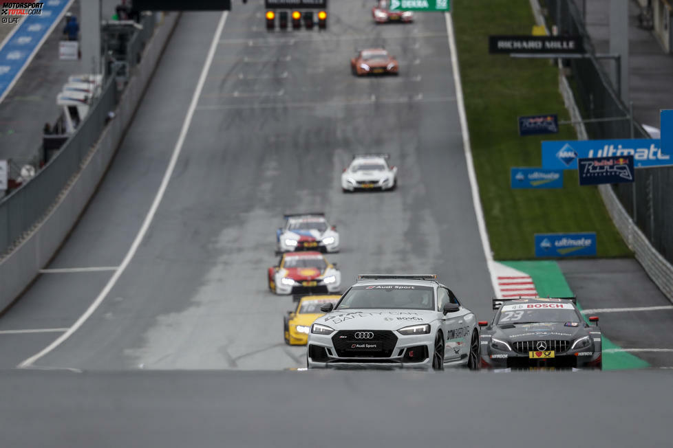 Zuverlässig! In acht von 20 Rennen kamen alle Fahrer, die gestartet sind, auch ins Ziel. In Misano gab es mir sechs Ausfällen die meisten der der Saison. Bei zehn Rennen kam das Safety-Car zum Einsatz.