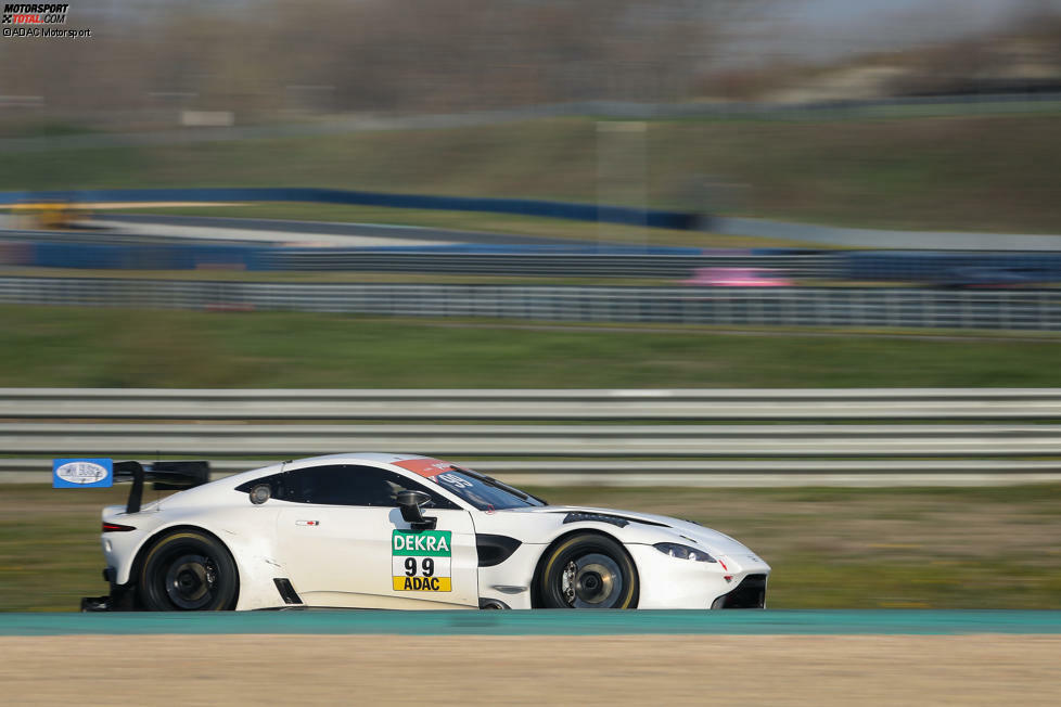 #98 - Propeak Performance - Maxime Martin/Daniel Keilwitz - Aston Martin Vantage GT3