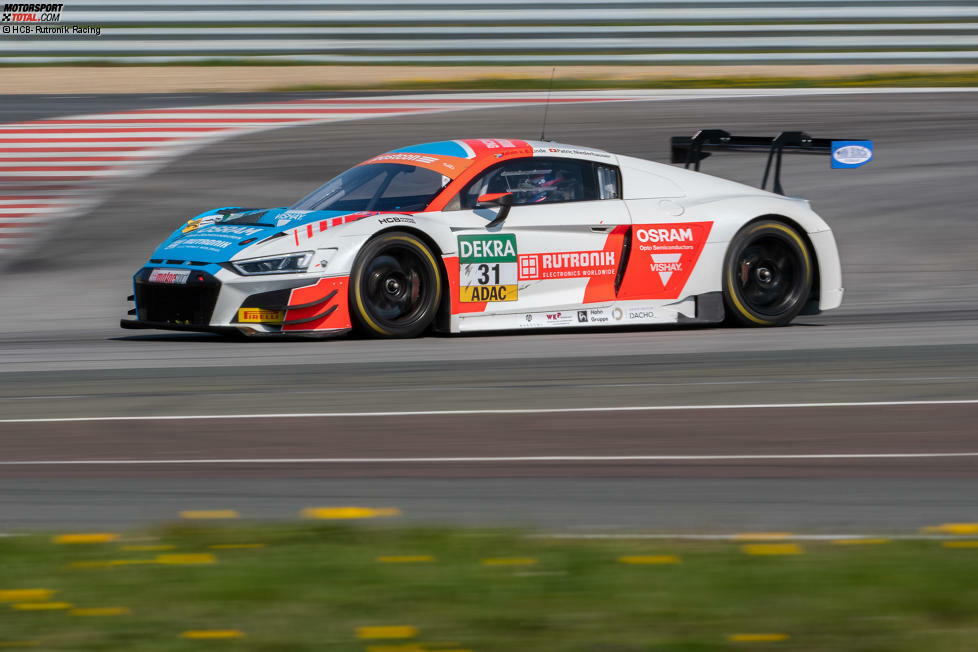 #31 - HCB Racing - Patric Niederhauser/Kelvin van der Linde - Audi R8 LMS