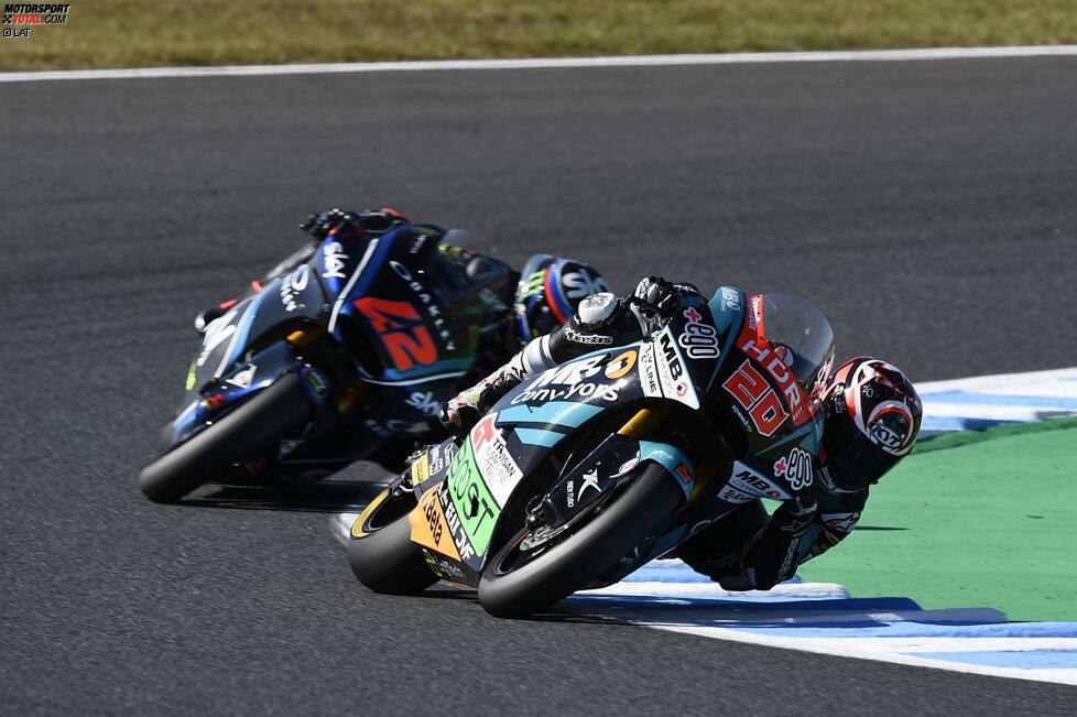 Diese beiden Ergebnisse reichen, um den MotoGP-Vertrag mit dem neuen Yamaha-Kundenteam Petronas zu unterschreiben. In der Moto2 bleiben weitere Erfolge aus. In Motegi gewinnt Quartararo zwar erneut, wird aber wegen zu niedrigem Reifendruck disqualifiziert.