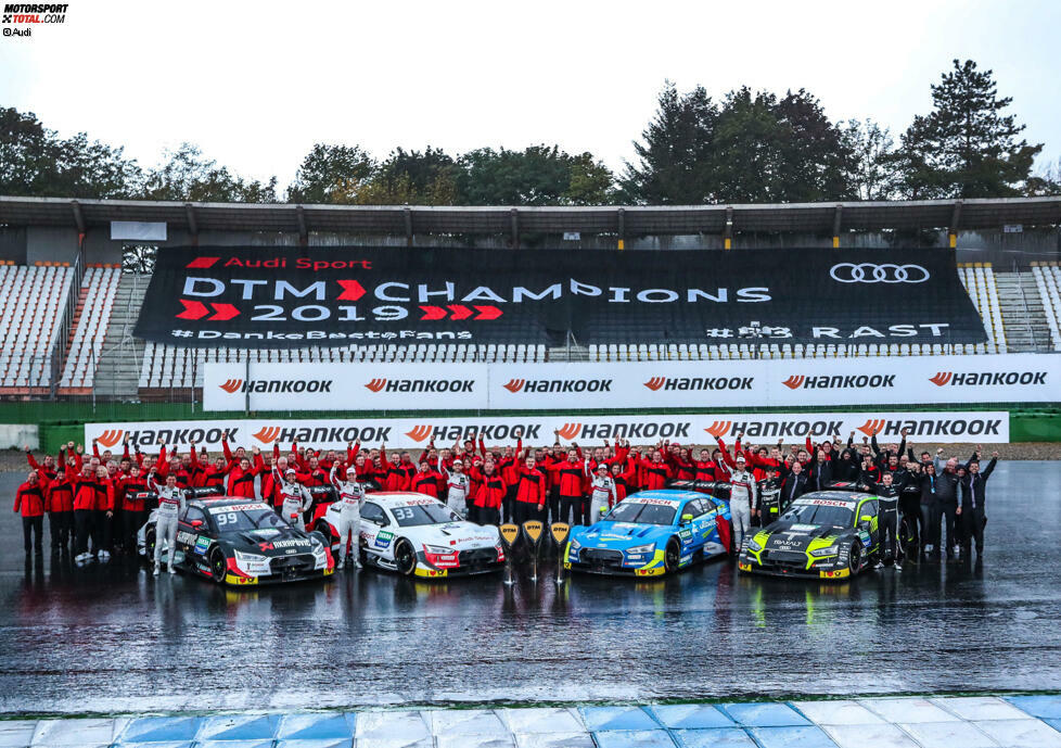 Schon vorzeitig sicherte sich Audi 2019 alle drei Titel in der Fahrer-, Hersteller- und Teammeisterschaft. Der Marke gelang damit in der DTM zum dritten Mal nach 2004 und 2017 das DTM-Triple.