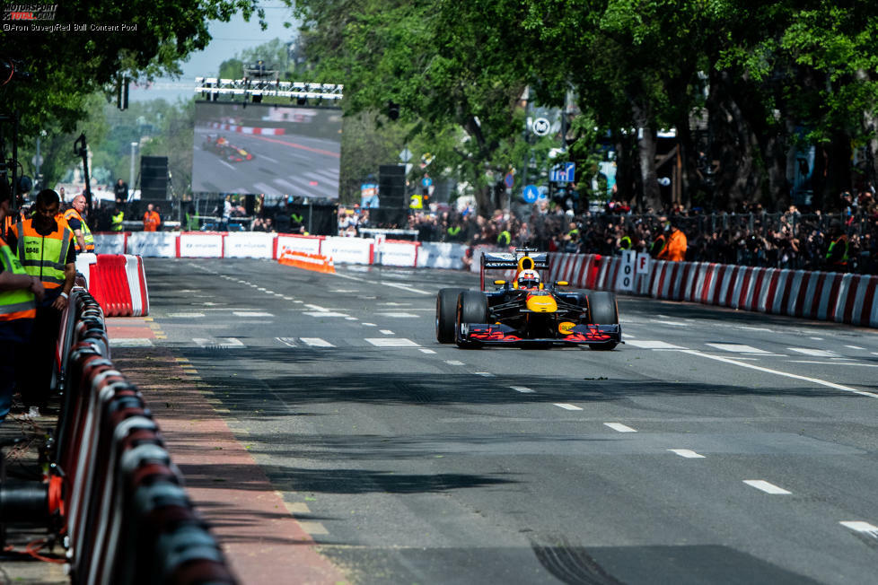 Max Verstappen, RB7-Showcar