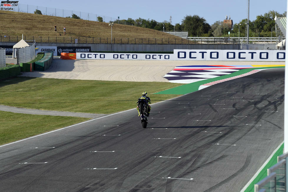 Rossi nutzte die Chance für eine Ehrenrunde auf dem Grand-Prix-Kurs.