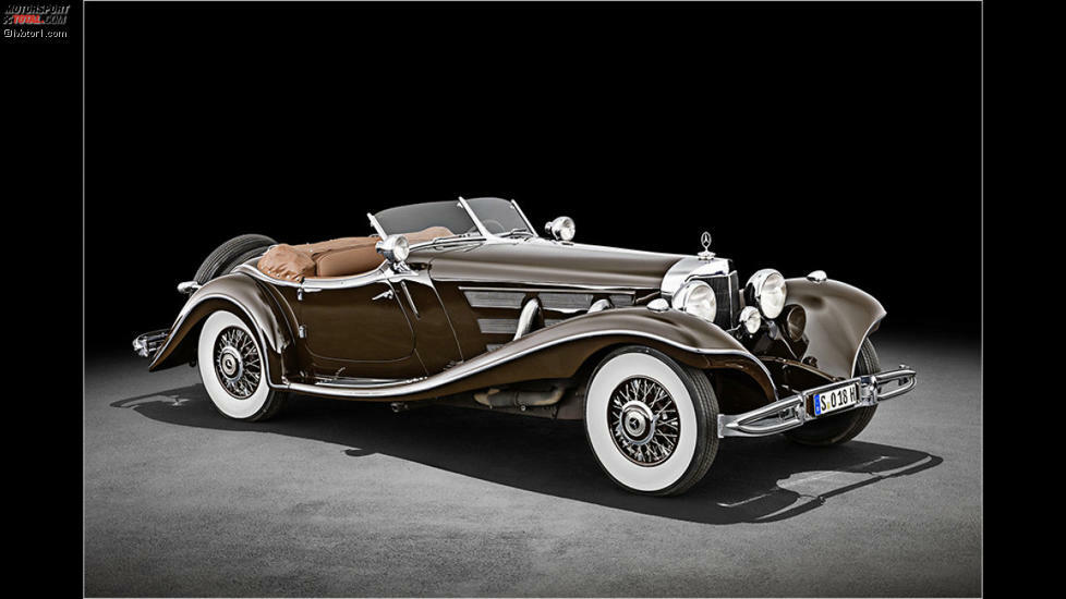 Der Mercedes 500K wurde 1934 vorgestellt. Der oft im gleichen Atemzug genannte 540K ist der 1936 eingeführte Nachfolger mit größerem Hubraum. Es gab verschiedene Karosserien, darunter auch das hier gezeigte Cabriolet A.