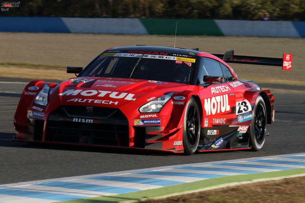 Quintarelli und Matsuda werden sich in einem Nissan GT-R abwechseln, bei dem es sich um den Prototypen der aktuellen DTM-Generation handelt. Das liegt daran, dass die GT-R-Silhouette von der ITR als optimale aerodynamische Grundform eines DTM-Autos definiert wurde, an die die Autos von Audi, BMW und nun Aston Martin angepasst wurden.