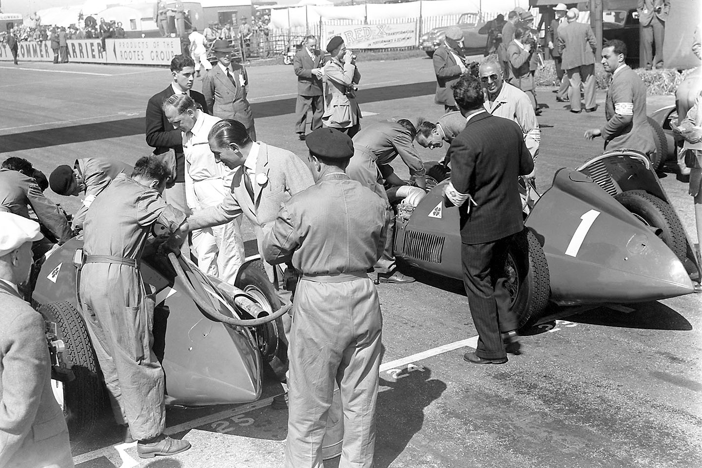 Fotostrecke: Zeitreise Silverstone 1950: Impressionen vom allerersten Formel-1-Rennen LAT