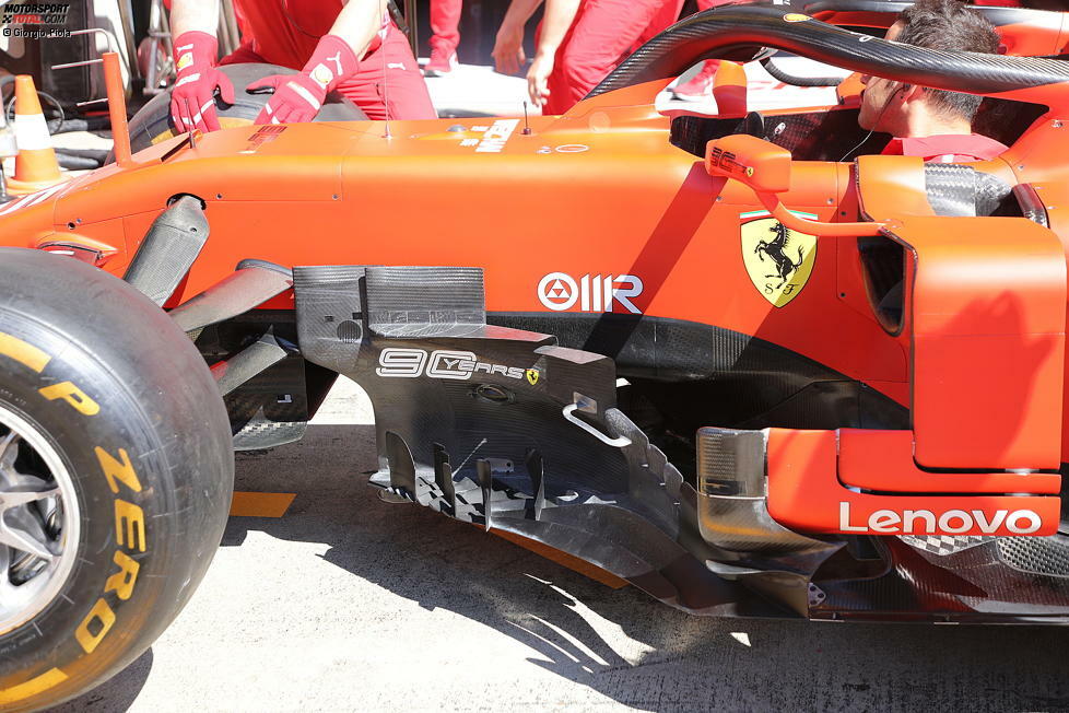 Ferrari SF90: Windabweiser