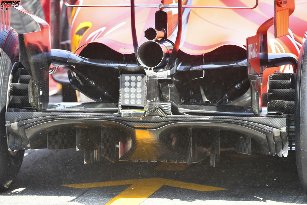 Ferrari SF90: Diffusor