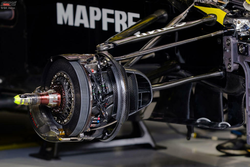 Renault R.S.19: Vorderradaufhängung