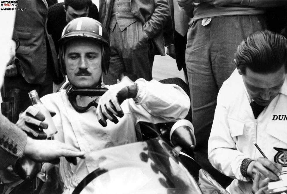 1962 ist Zandvoort das Auftaktrennen der Saison und gleichzeitig der erste Sieg von Graham Hill in seiner Formel-1-Karriere. Nach drei weiteren Siegen wird er am Ende erstmals Weltmeister. Lokalheld Carel Godin de Beaufort holt als Sechster seinen ersten WM-Zähler - diesmal in einem echten Formel-1-Porsche.